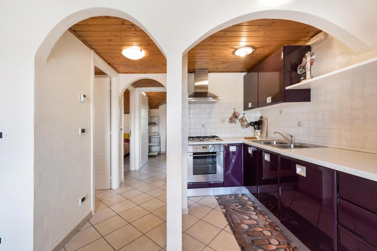 La Casa Di Lady Appartement Ceriale Buitenkant foto
